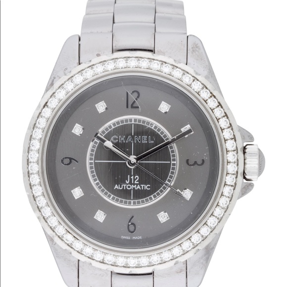 Chanel J12 38mm